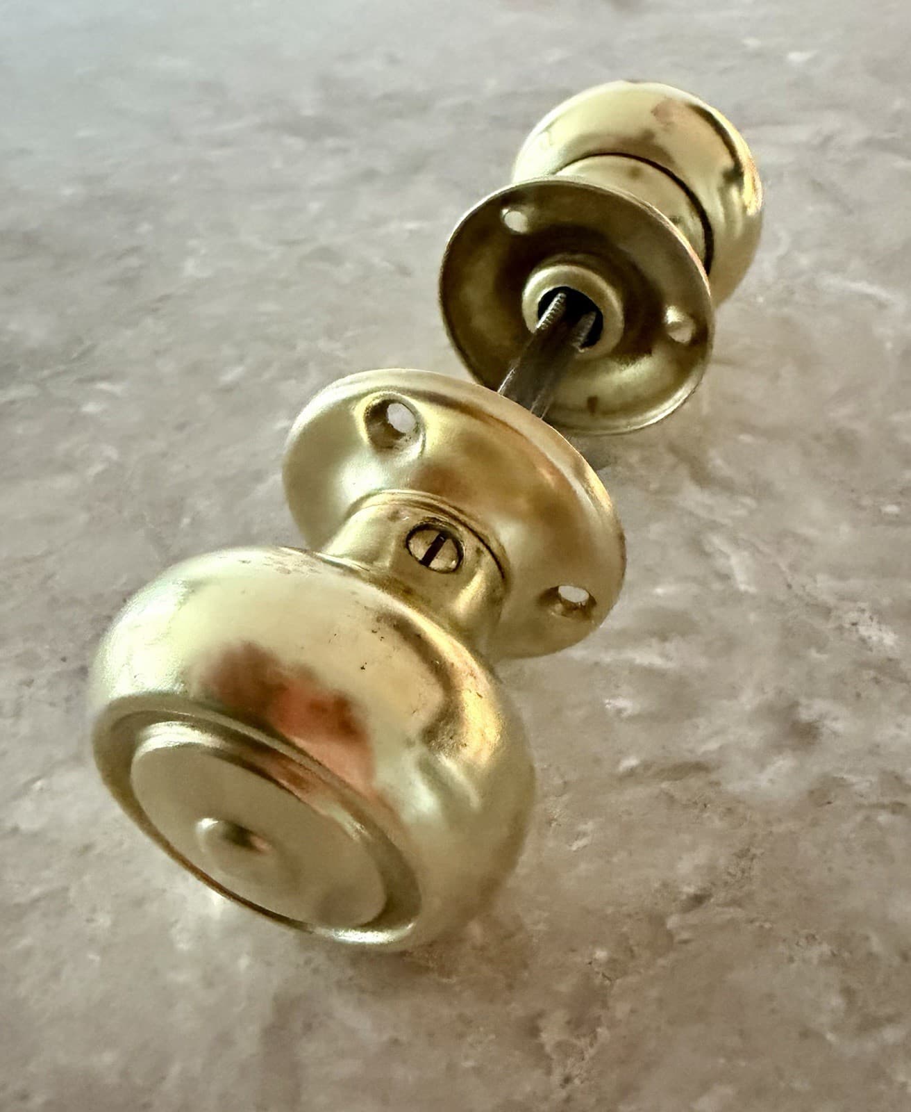 Vintage Brass Round Door Knob Set w/ Rosettes & Spindle Polished - Thumbnail 11