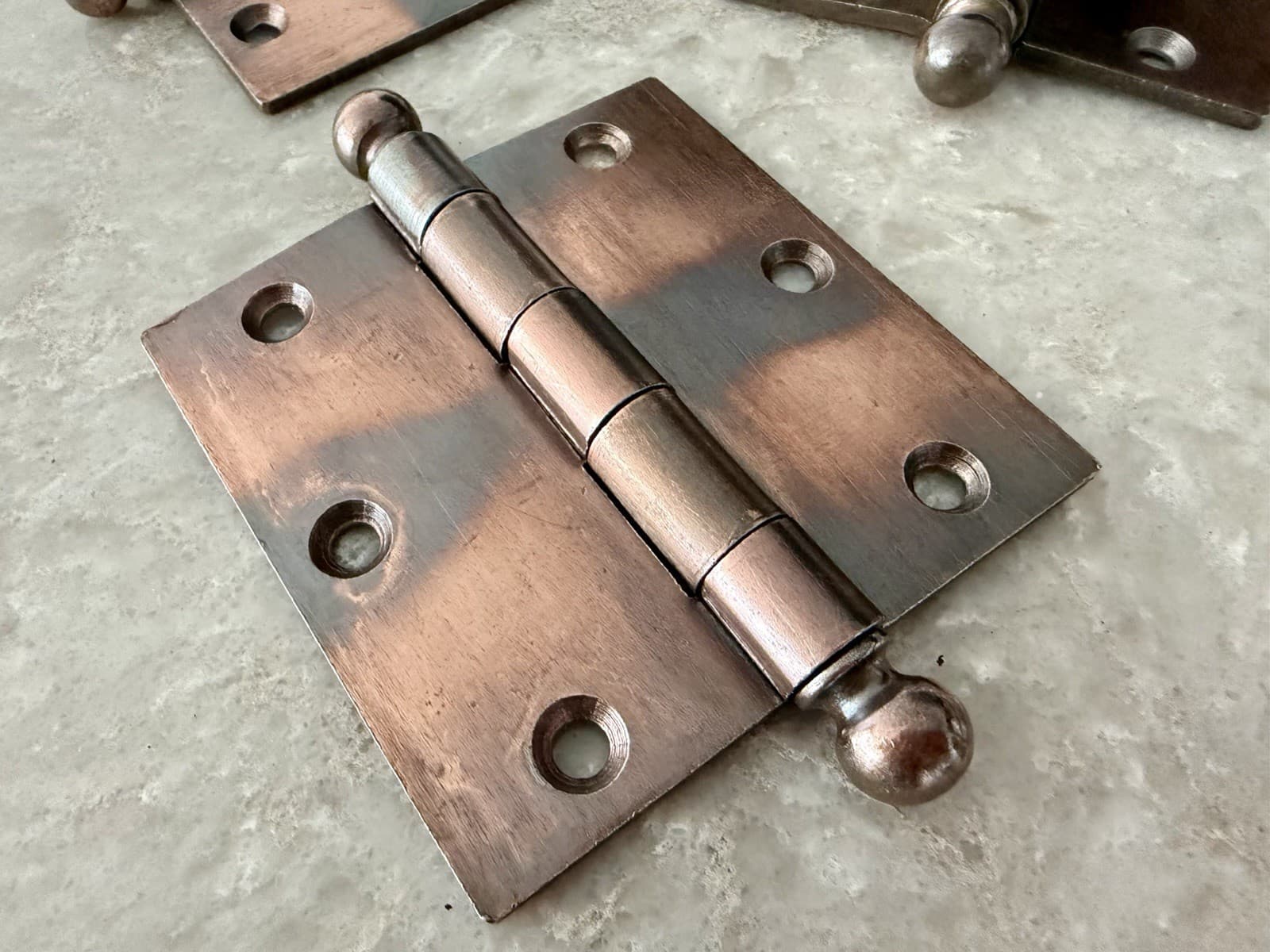 3 Stanley SW Sweetheart 3.5x3.5 Ball Tip Steel Door Hinges Copper Finish - Thumbnail 2