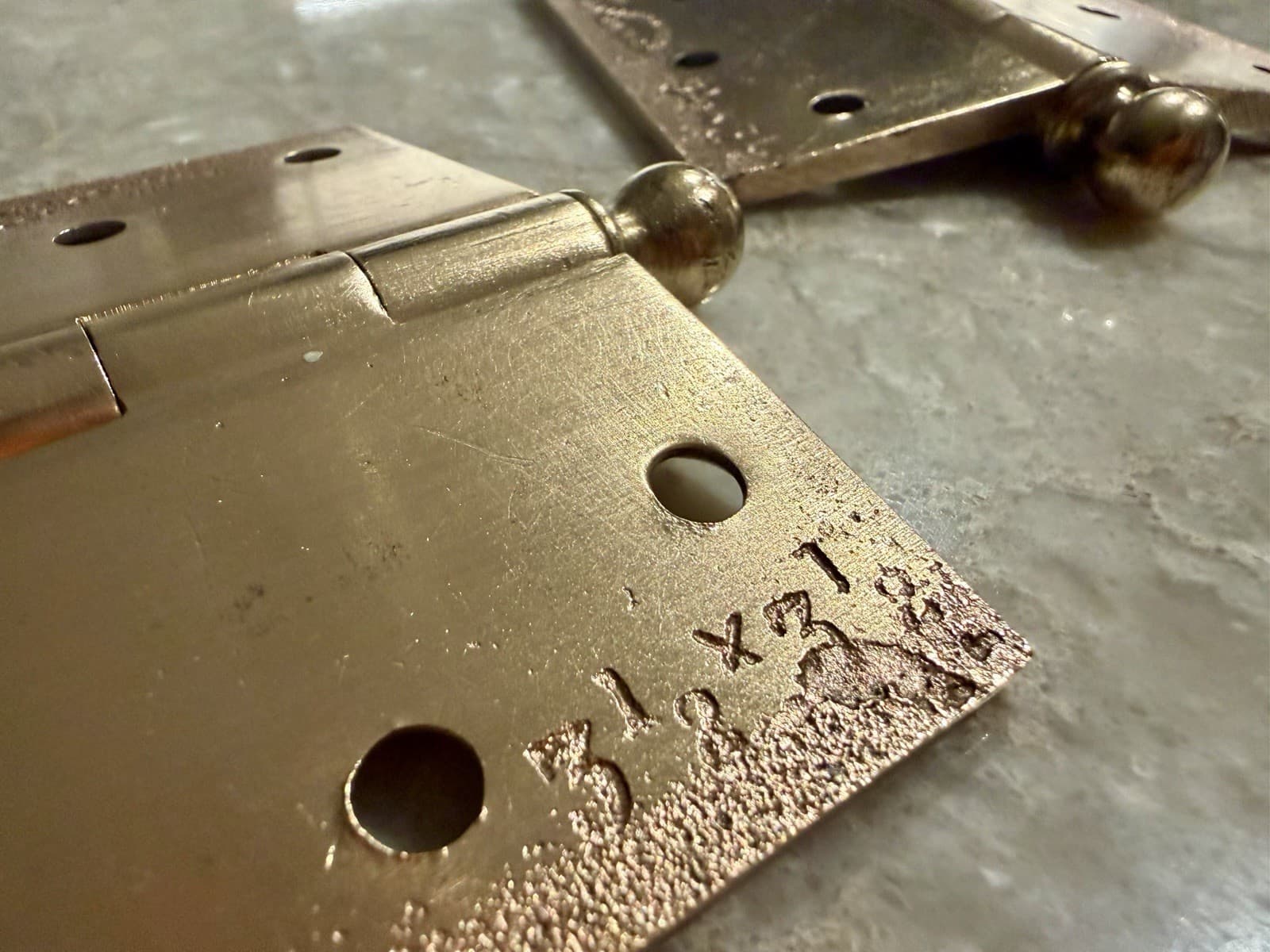 Vintage National Brass Mfg Solid Brass Ball Tip Door Hinges 3-1/2” Pair USA - Thumbnail 12