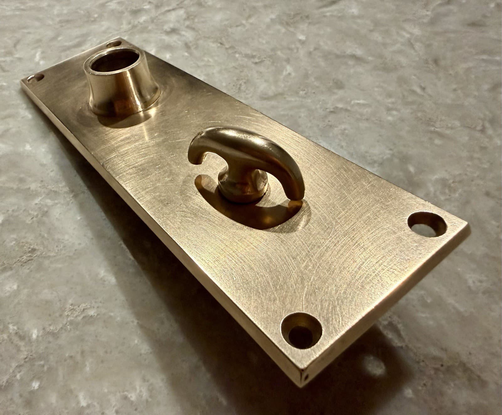 Vintage Yale Solid Brass Bathroom Thumb Turn Back Plate 6-3/4” x 2-1/8” - Thumbnail 2