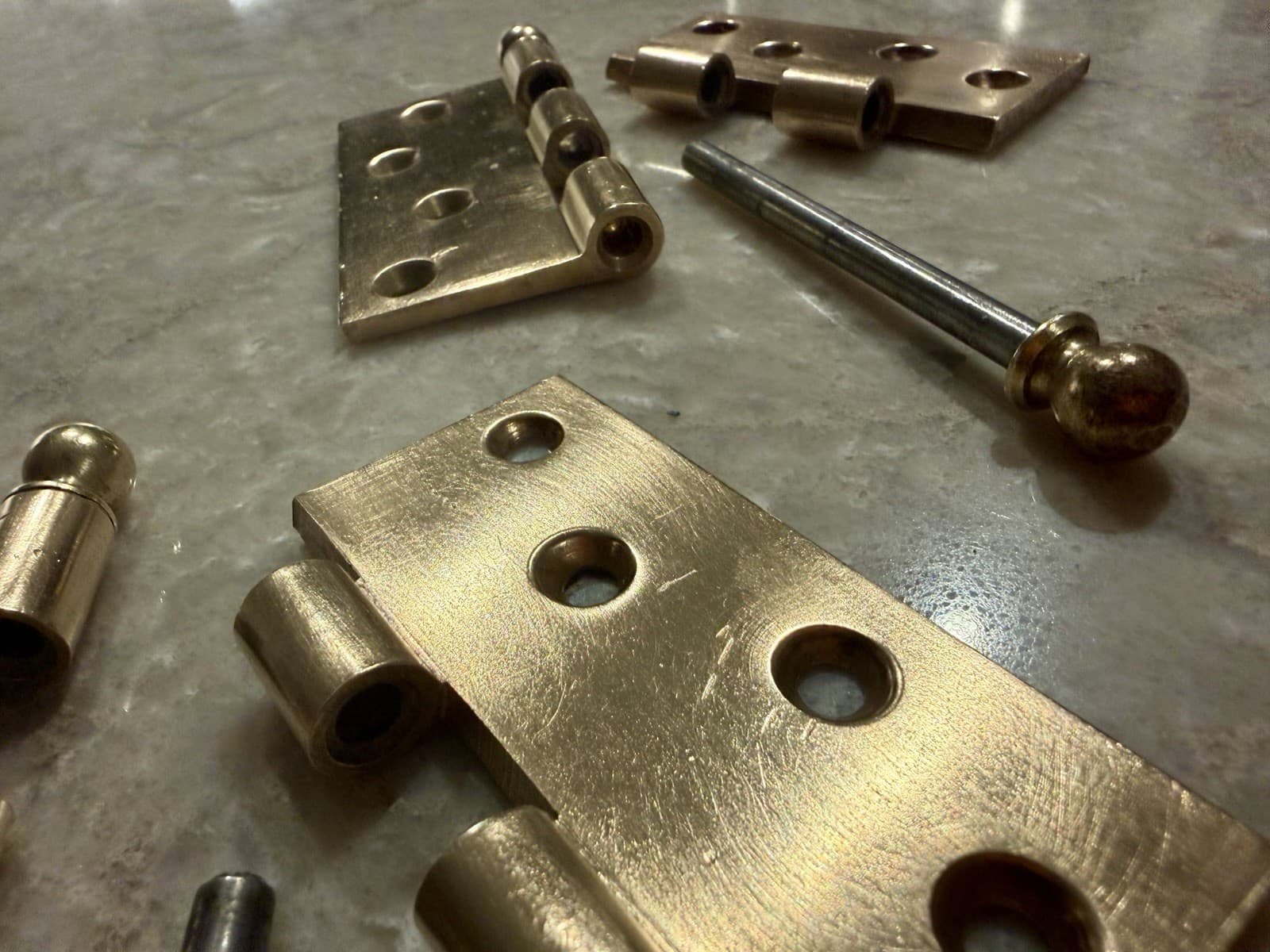 Vintage National Brass Mfg Solid Brass Ball Tip Door Hinges 3-1/2” Pair USA - Thumbnail 15