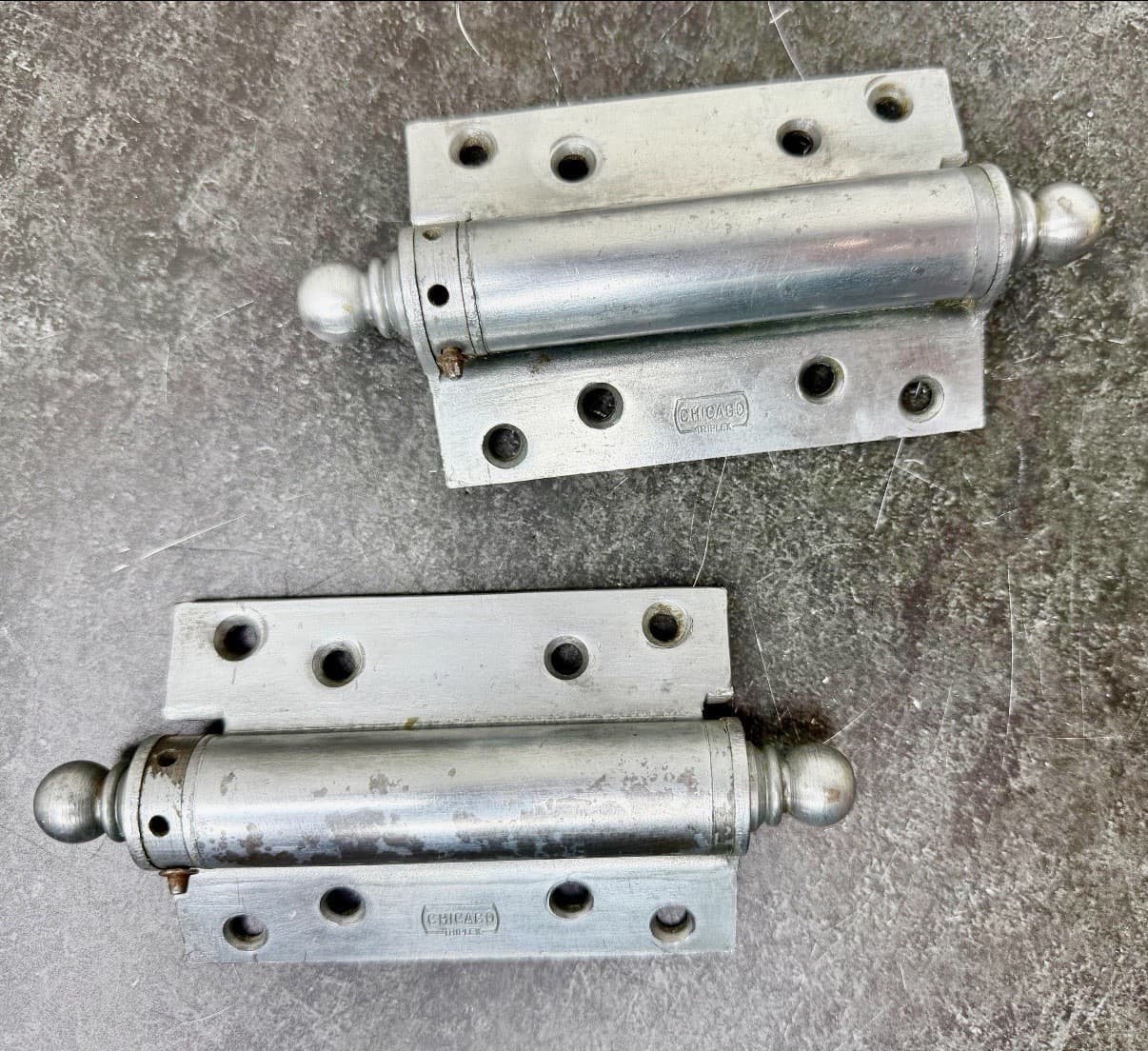 Vintage Chicago Triplex 4x3 Spring Hinges Double Action Saloon Door Pair - Thumbnail 2