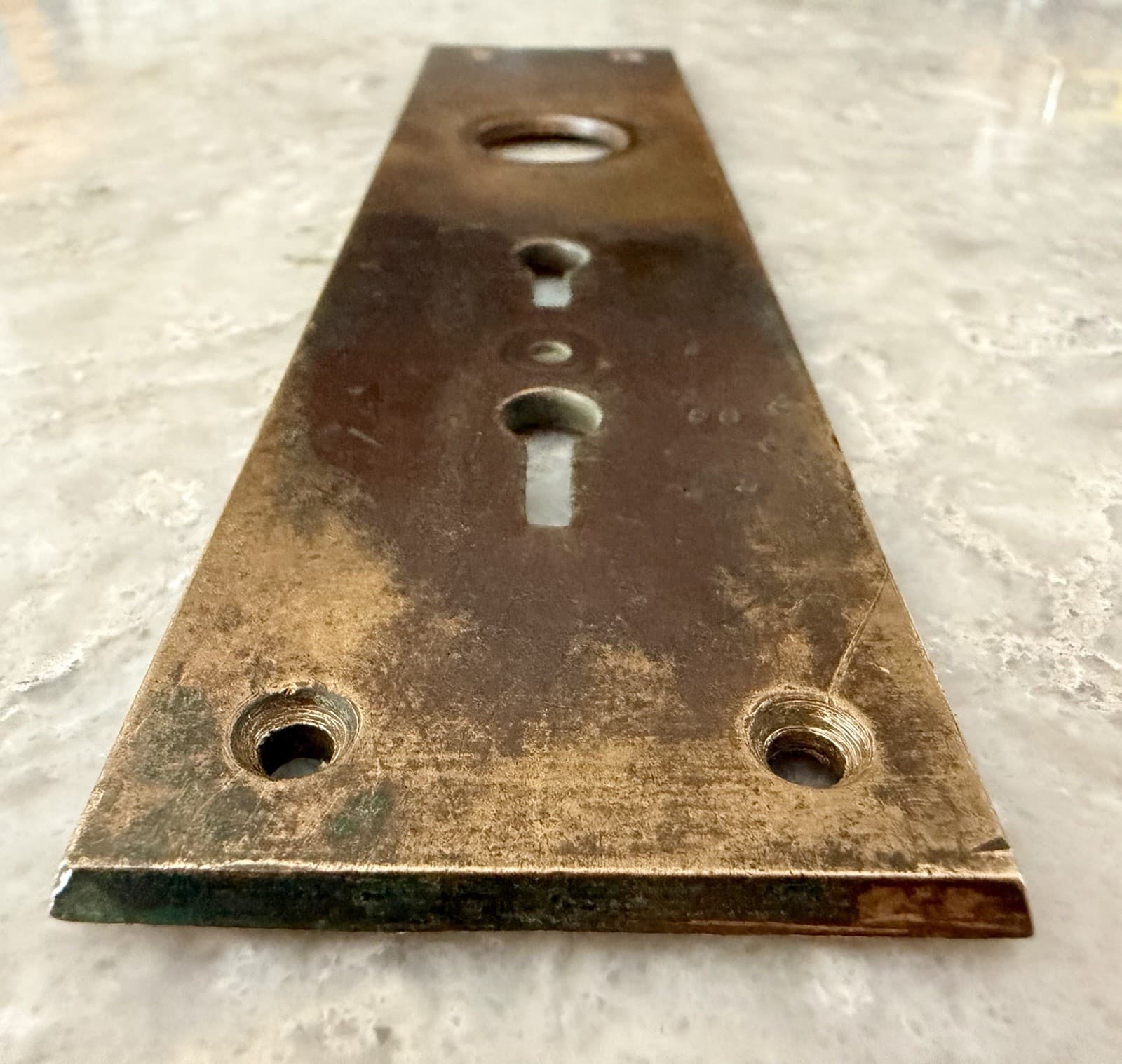 Vintage Sargent Brass Double Keyhole Door Plate Backplate 1-7/8 x 7-3/8 - Thumbnail 7
