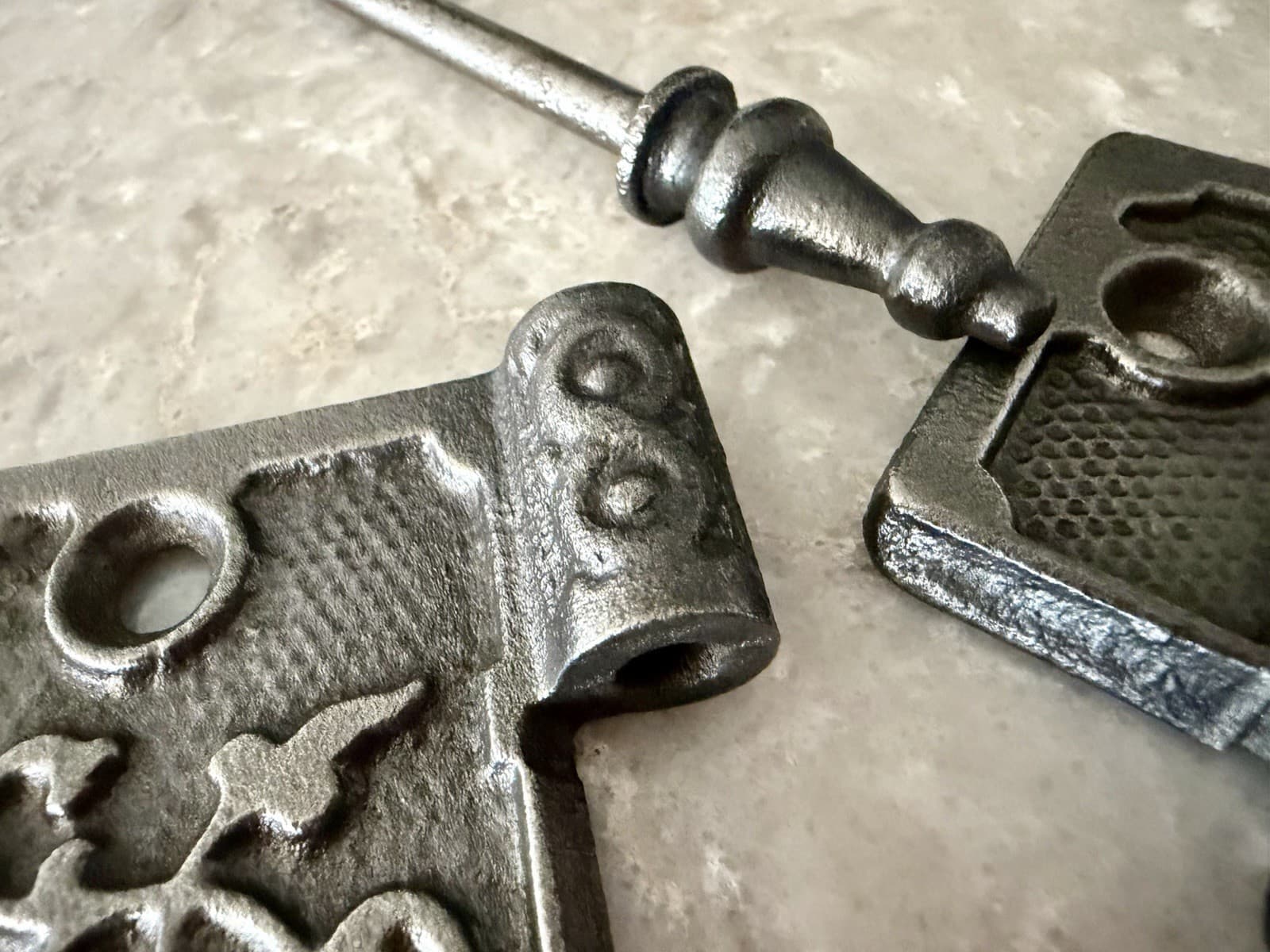 Antique 4” x 4” Cast Iron Eastlake Steeple Tip Door Hinge Victorian Ornate - Thumbnail 15