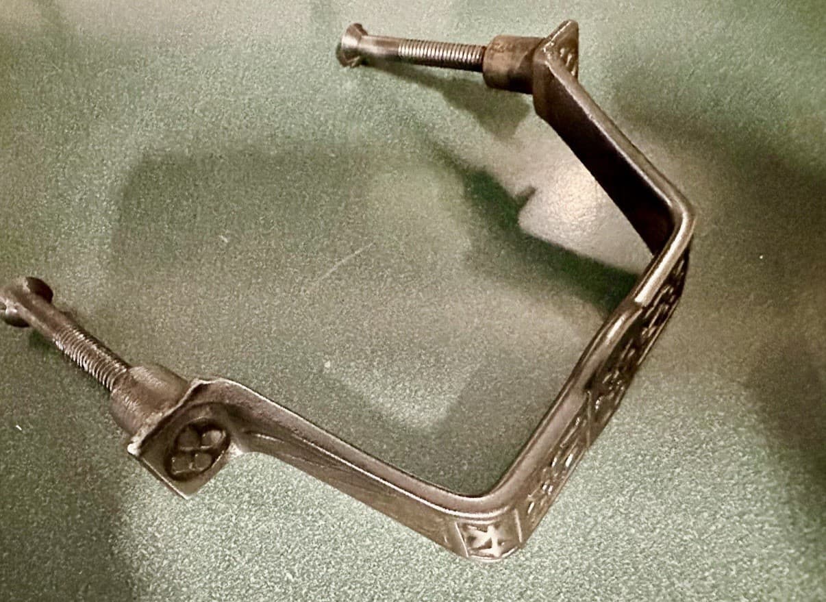 Vintage Cast Iron Mission Arts & Crafts Drawer Pull Handle 5” CTC Floral - Thumbnail 5