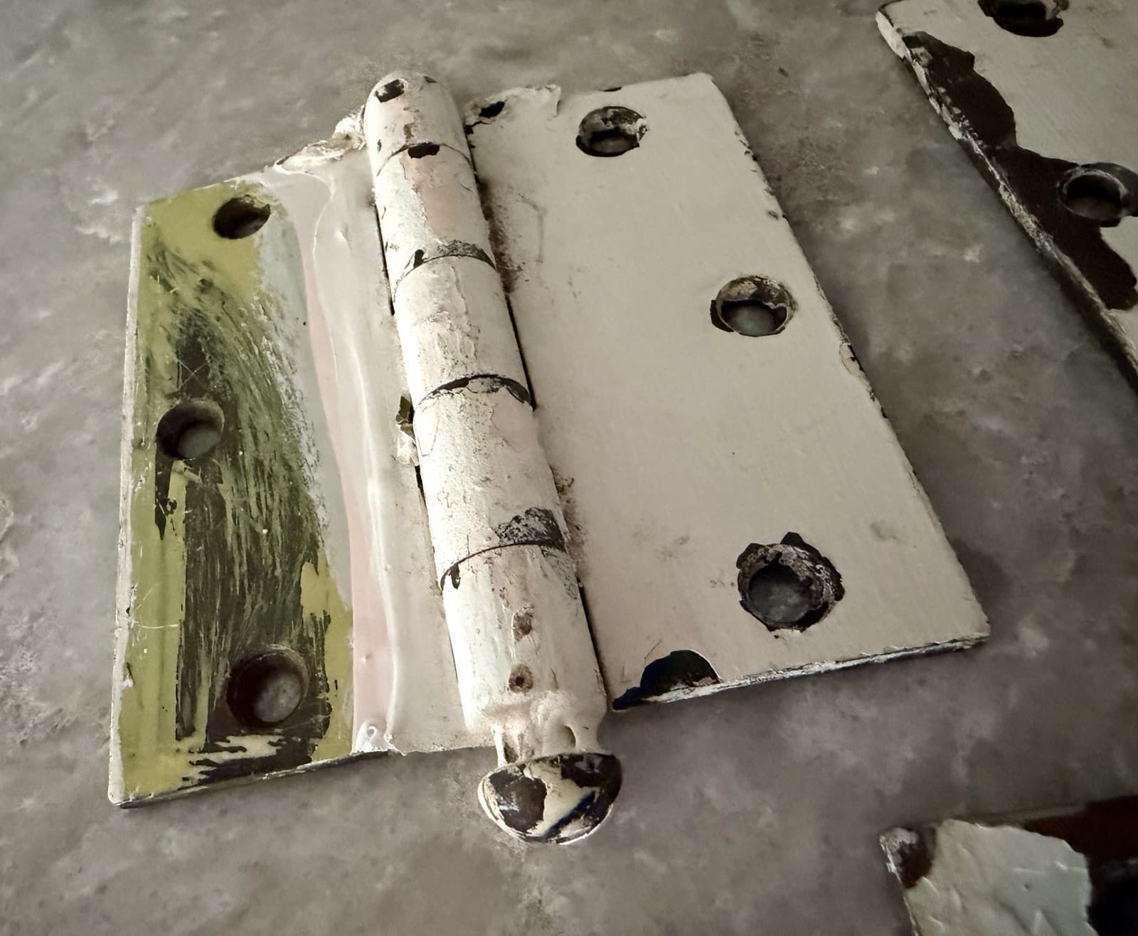 Vintage Stanley SW 3.5” Steel Loose Pin Door Hinges Set of 3 Painted USA - Thumbnail 3