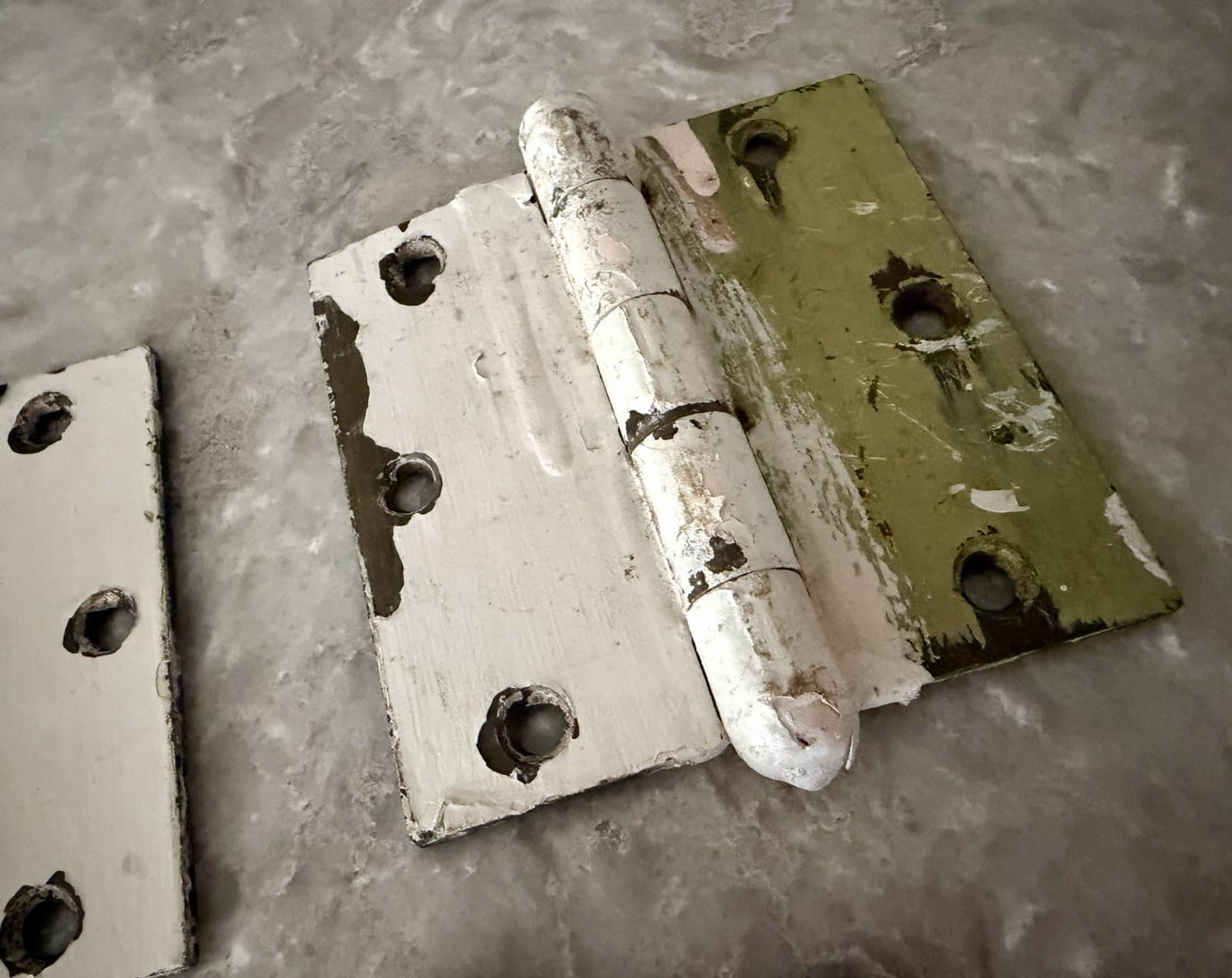 Vintage Stanley SW 3.5” Steel Loose Pin Door Hinges Set of 3 Painted USA - Thumbnail 4