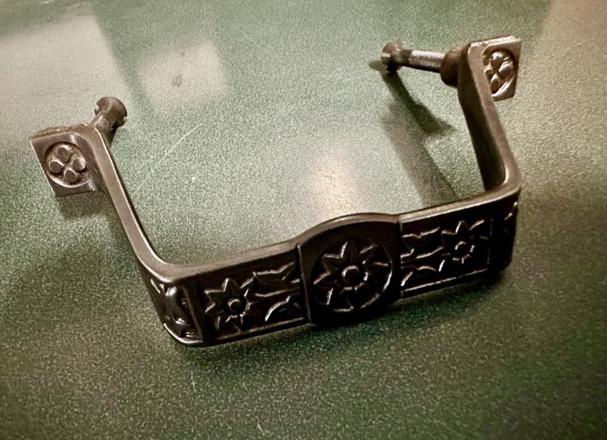 Vintage Cast Iron Mission Arts & Crafts Drawer Pull Handle 5” CTC Floral