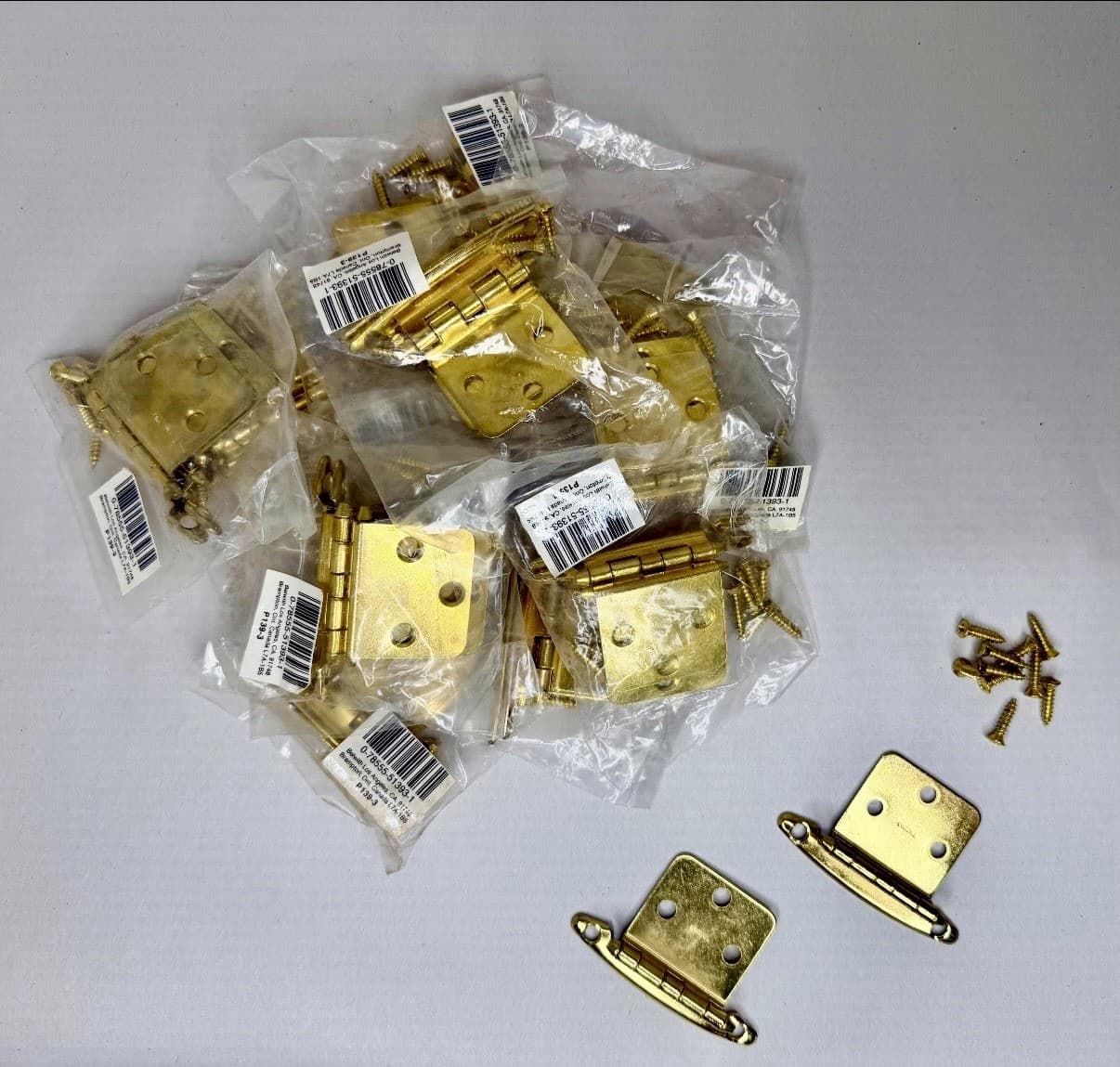 Vintage NOS Belwith P139-3 Cabinet Hinges Set of 12 Pairs Bright Brass Finish - Thumbnail 2