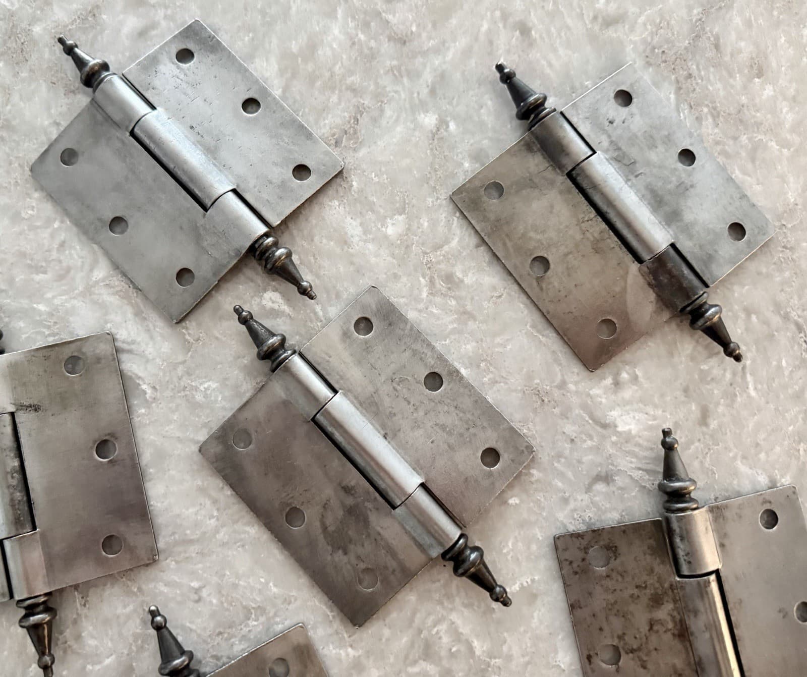 Set of 9 Antique Victorian 3.5” Cast Iron Steeple Tip Door Hinges - Thumbnail 14