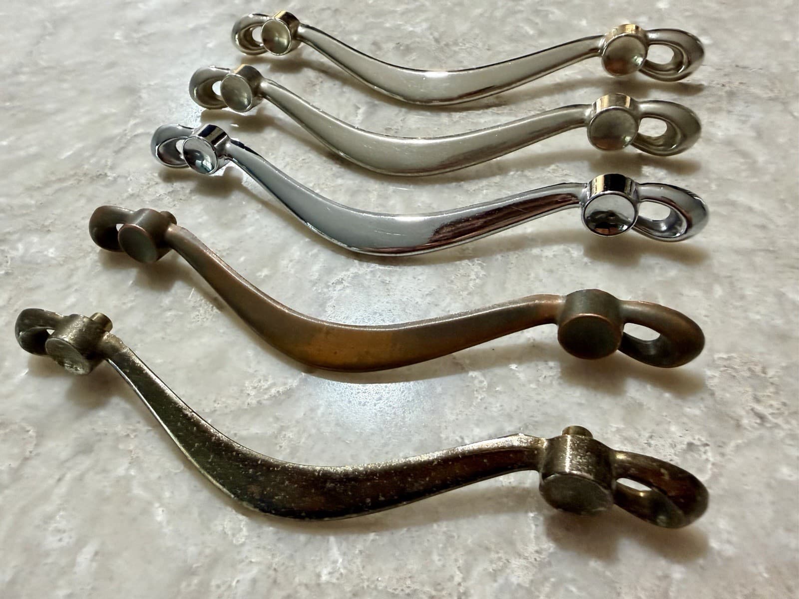 Lot of 5 DCP P958 Cabinet Drawer Pulls 4.5” CTC Mixed Finishes w/ Screws - Thumbnail 5