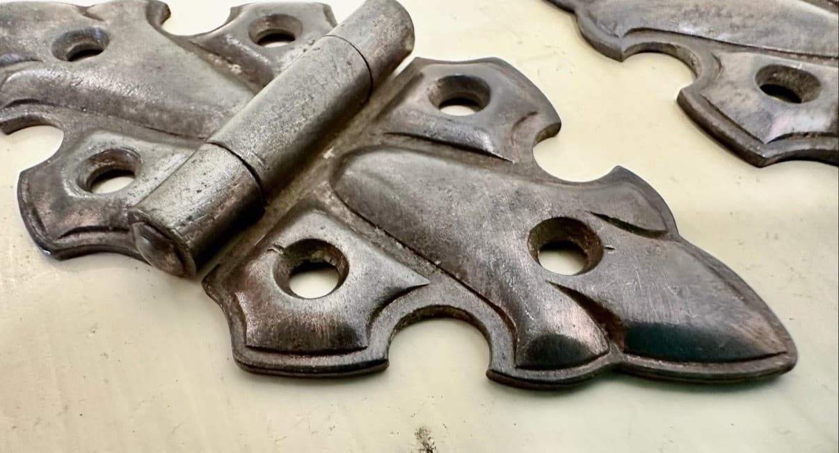 Set of 3 Vintage Decorative Steel Butterfly Cabinet Hinges 3-3/4” Surface Mount - Thumbnail 4