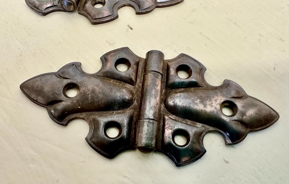 Set of 3 Vintage Decorative Steel Butterfly Cabinet Hinges 3-3/4” Surface Mount - Thumbnail 5