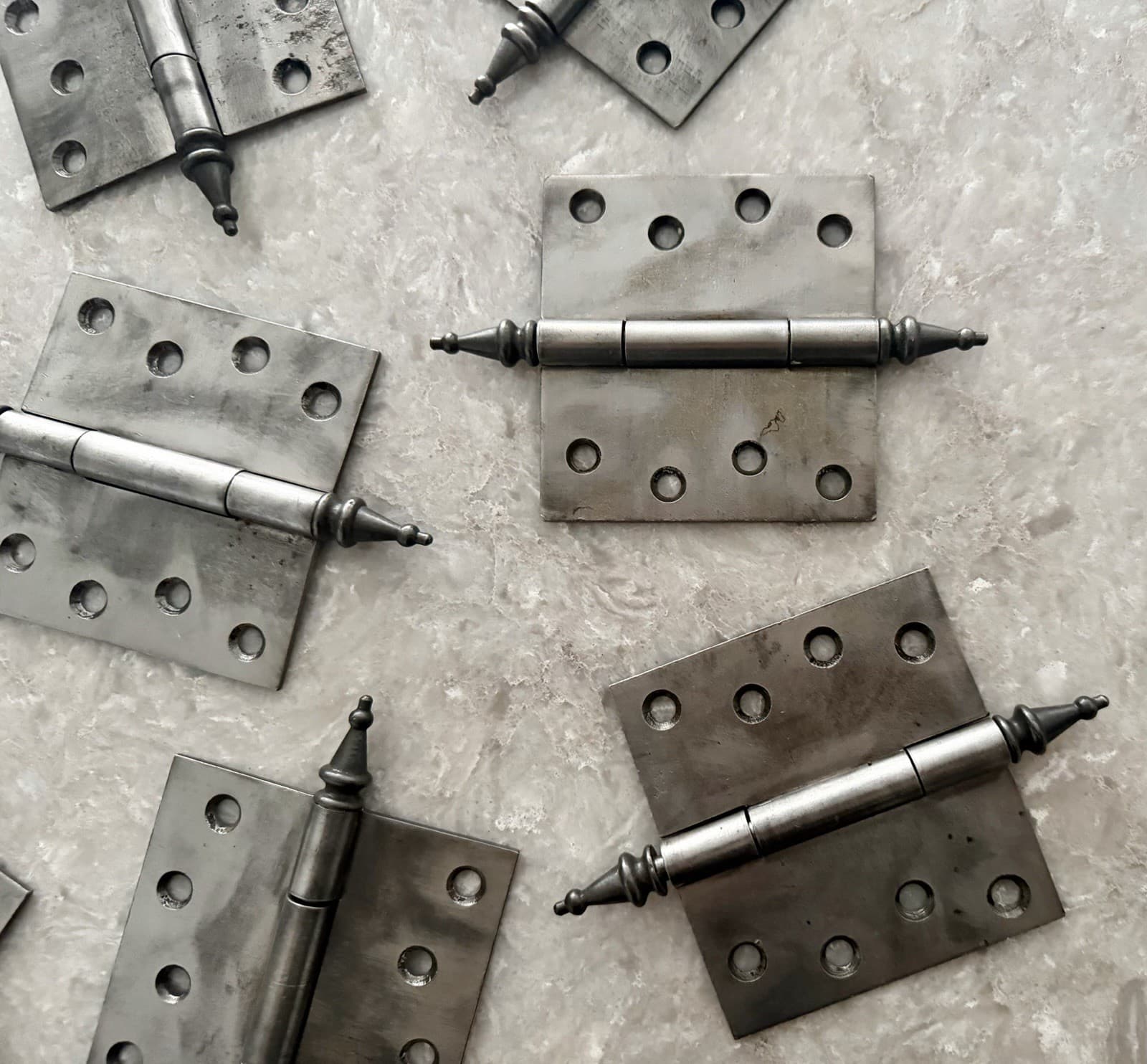 Set of 9 Antique Victorian 4” Cast Iron Steeple Tip Door Hinges - Thumbnail 5