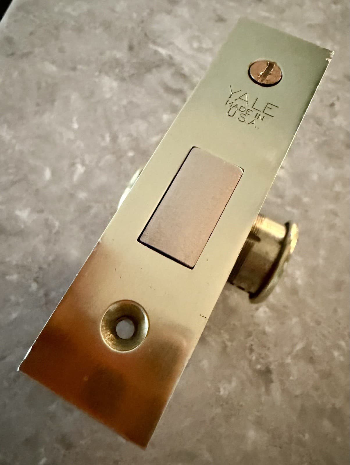 Vintage Yale Rim Deadbolt Lock w/ 2 Keys Brass Strike Cleaned Complete - Thumbnail 11