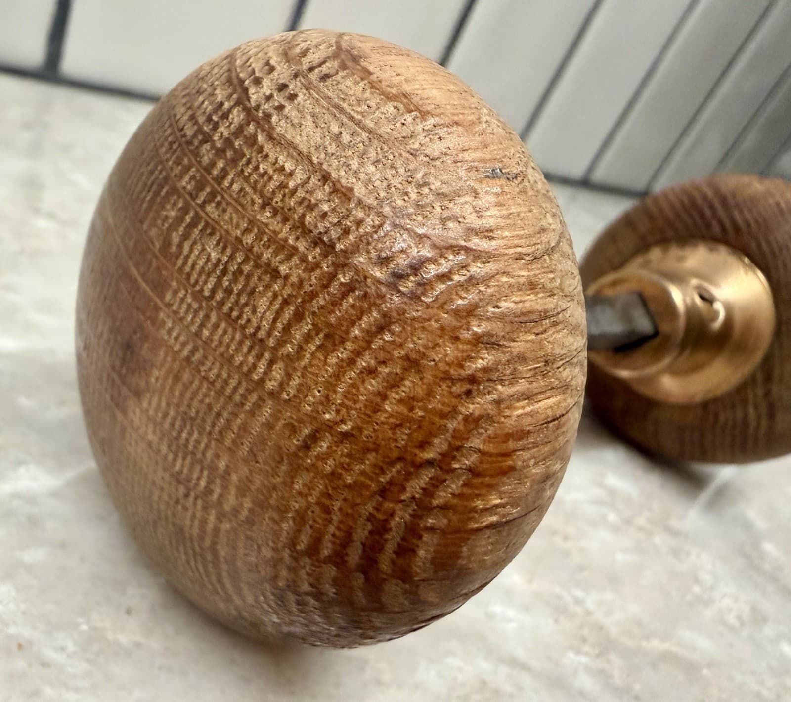 Vintage Oak Wood Door Knob Set Brass Collars 2-1/4” Round w/ 4” Spindle - Thumbnail 4