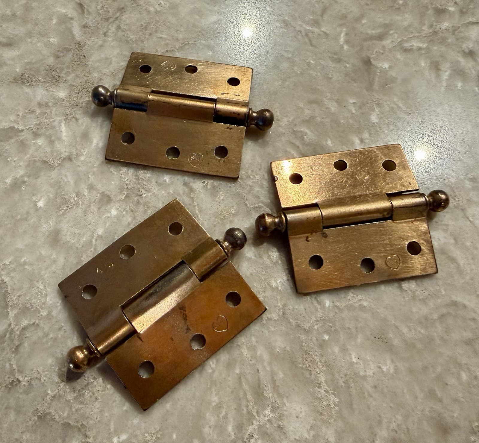 Stanley SW Sweetheart 2.5x2.5 Ball Tip Steel Door Hinges Copper Set of 3 - Thumbnail 13