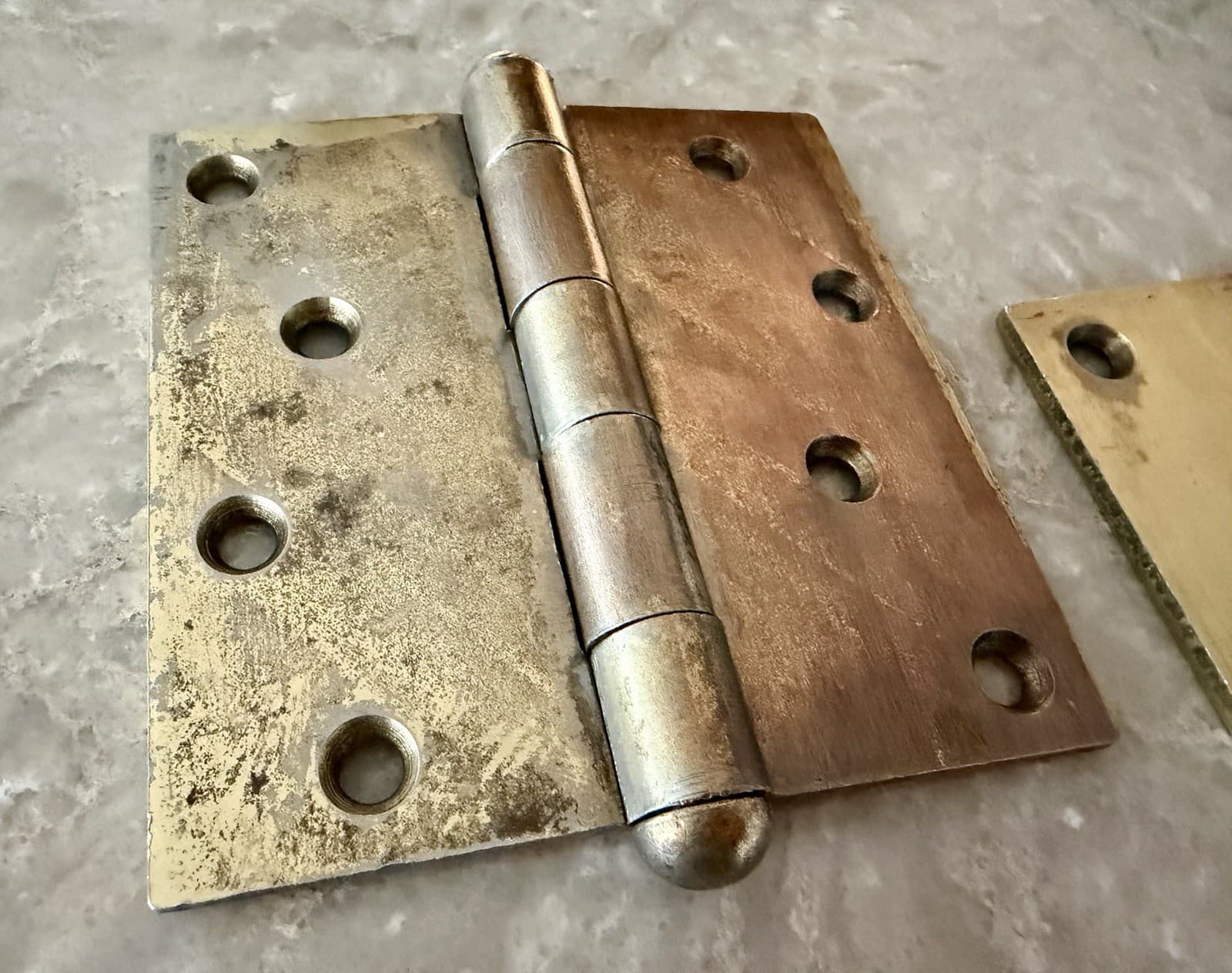 Stanley SW Sweetheart 4x4 Steel Door Hinges Pair Brass Wash Vintage USA - Thumbnail 2