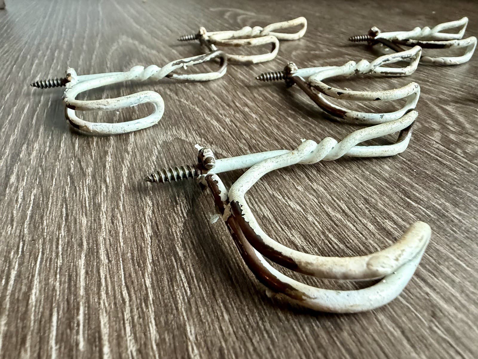 Vintage Twisted Wire Coat Hat Hooks Set of 6 Screw-In Farmhouse Schoolhouse - Thumbnail 2