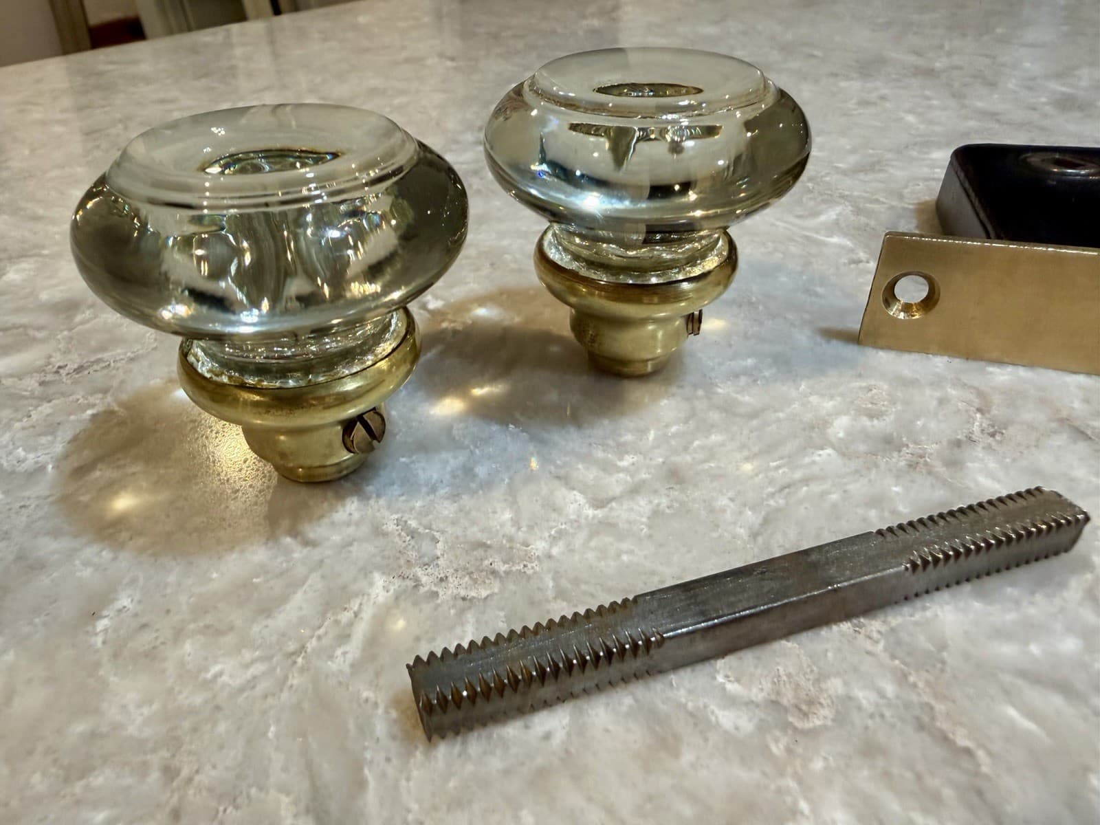 Vintage Sargent Mortise Lock Set Glass Door Knobs Art Deco Plates Key Complete - Thumbnail 10