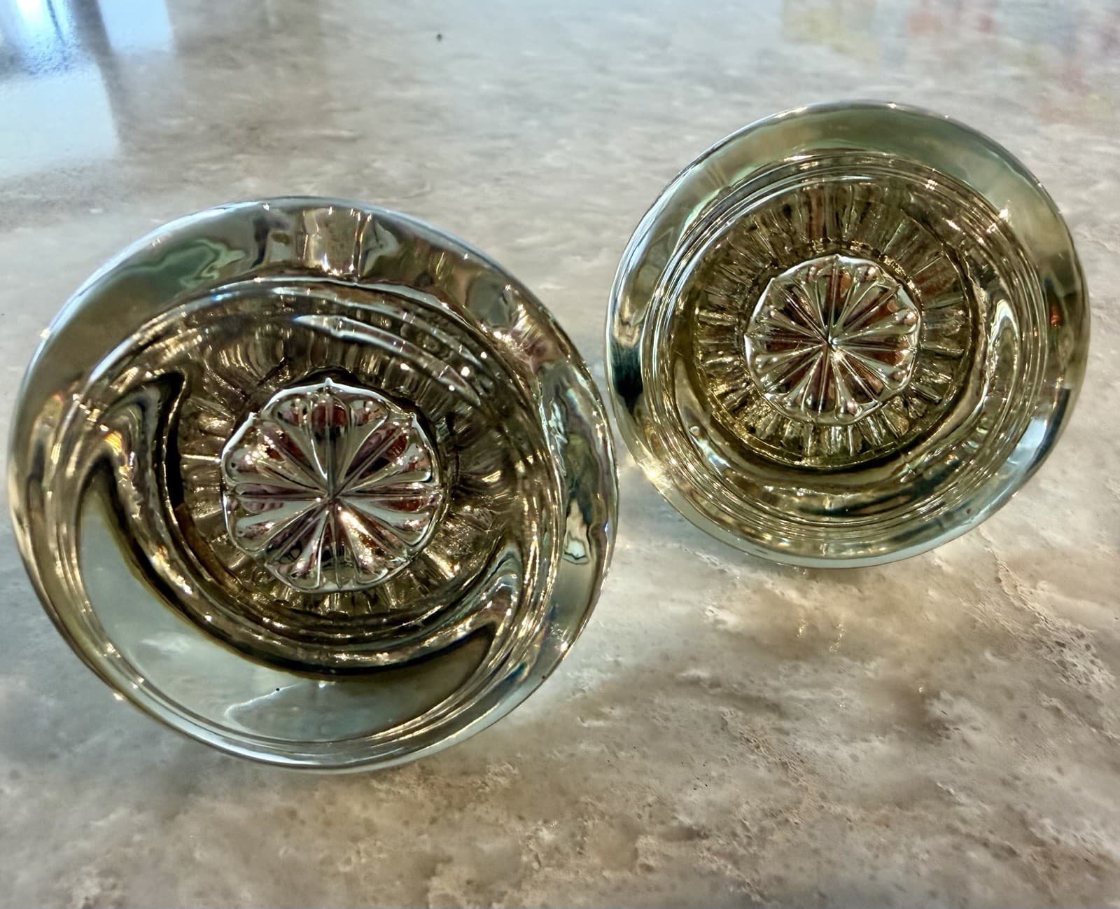 2 sets Vintage Clear Glass Door Knobs w/ Brass Collars 2” Knobs w/ 3.5” Spindle - Thumbnail 7