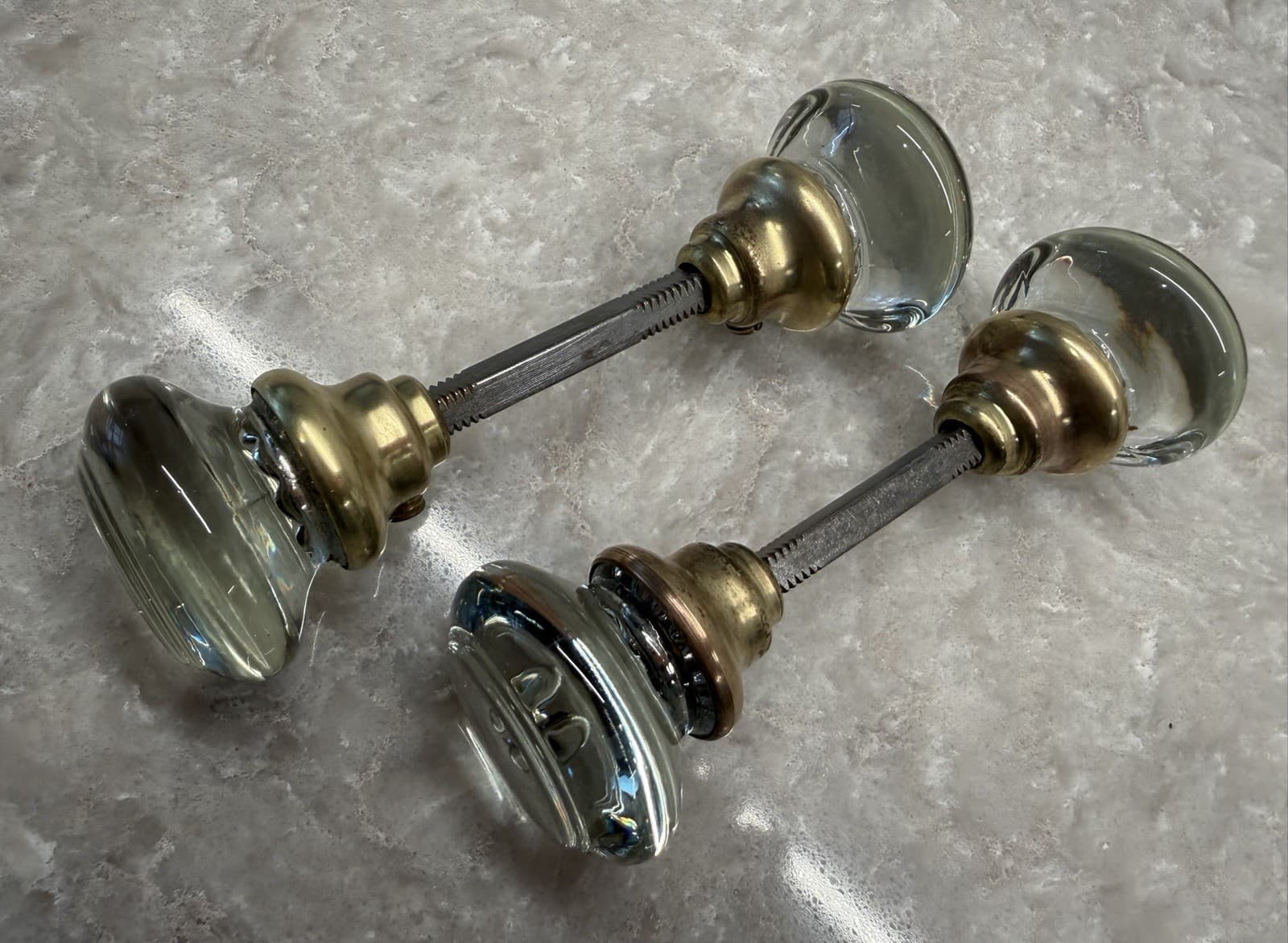 2 sets Vintage Clear Glass Door Knobs w/ Brass Collars 2” Knobs w/ 3.5” Spindle - Thumbnail 5