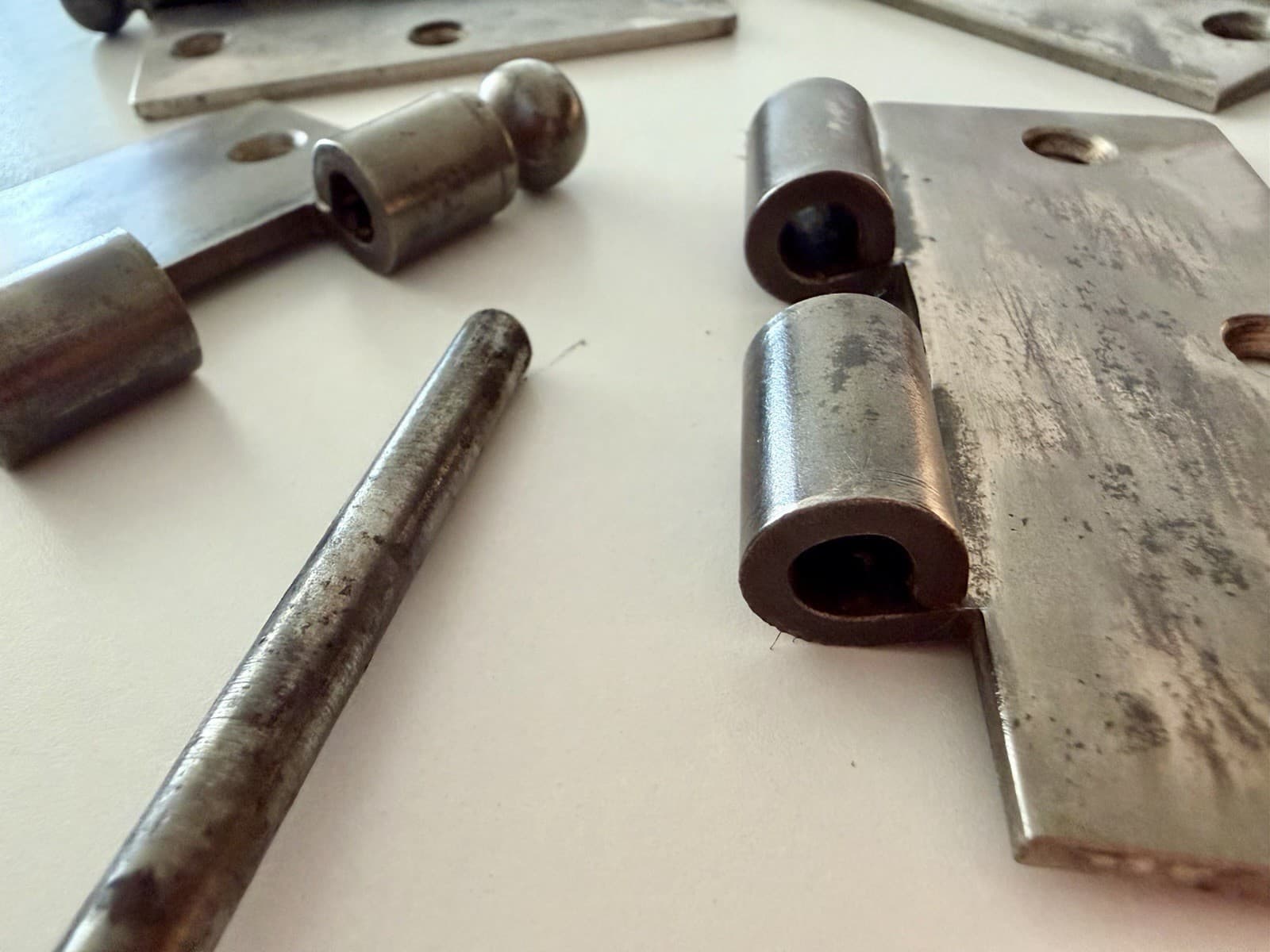 Stanley SW 3.5” Steel Ball Tip Door Hinges Set of 3 Made in USA - Thumbnail 14