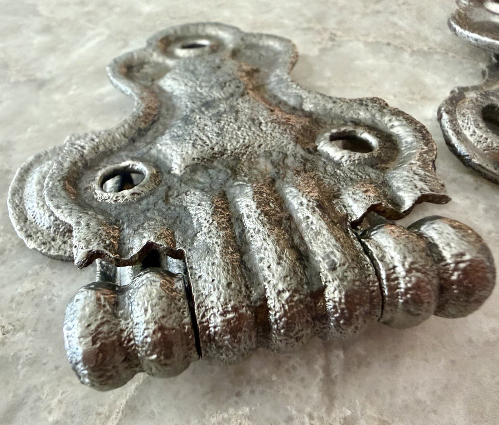 Pair Stanley SW Cast Iron Ornamental Surface Hinges 4-3/4” Antique VTG - Thumbnail 11