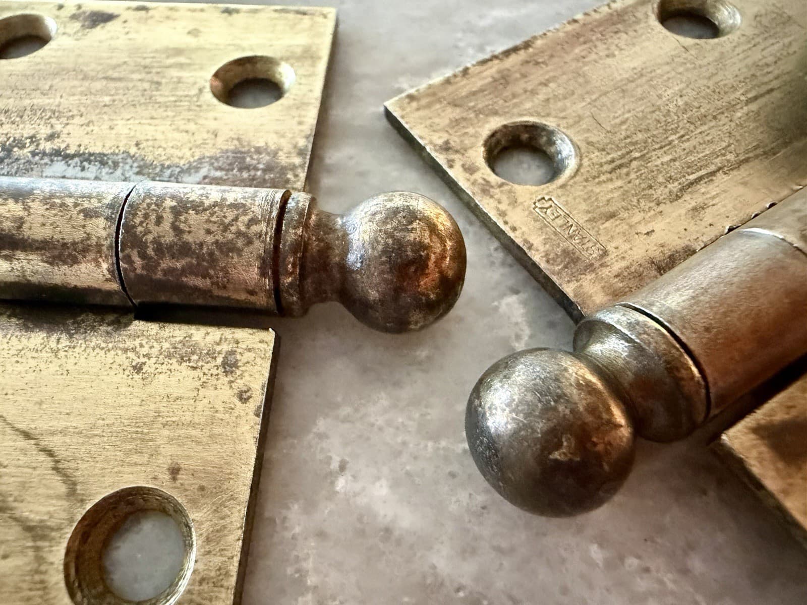 Pair Vintage Stanley 3” x 3” Steel Ball Tip Door Hinges Made in USA - Thumbnail 4
