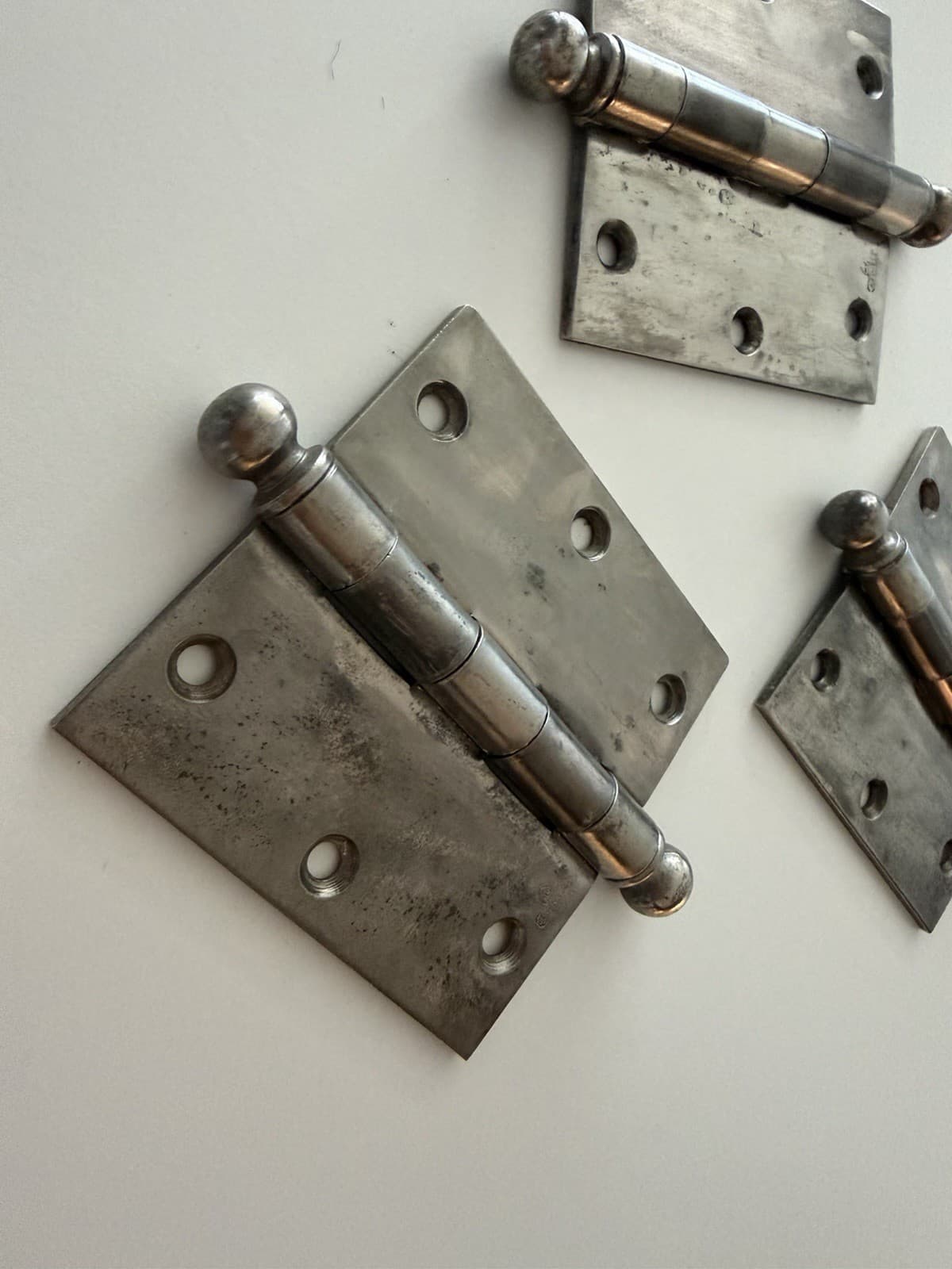 Stanley SW 3.5” Steel Ball Tip Door Hinges Set of 3 Sweetheart Made USA - Thumbnail 2