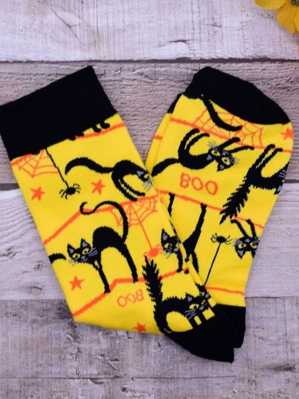Happy Haunts Halloween Boo Socks Black Cats and Spiders Yellow Gift Packaged - Thumbnail 5