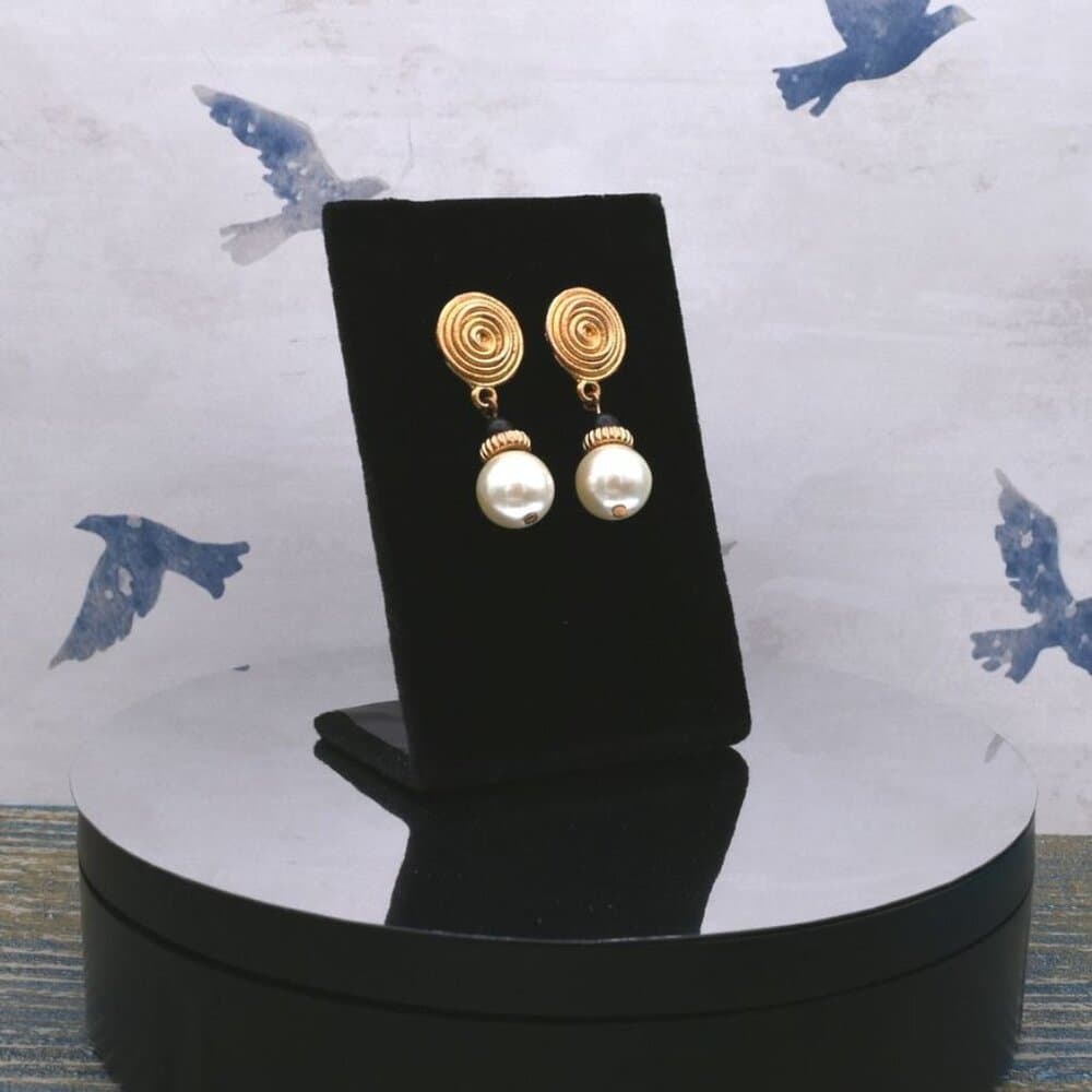 Gold Spin Pattern Medallion Pearl Drop Earrings Caroline C Estate Collection - Thumbnail 8