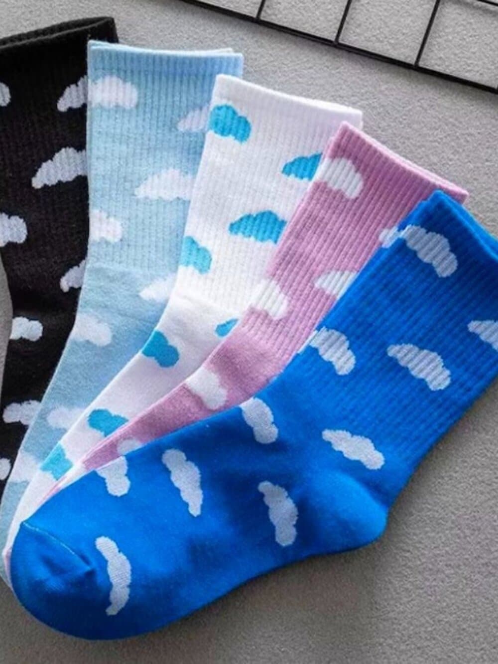 Dreamy Clouds Crew Socks White on PInk to Purple Orchid Shade Gift Packaged - Thumbnail 2