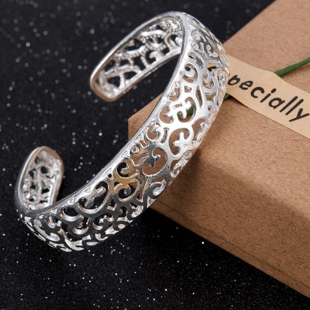 Emberly Selena Silver Filigree Cuff Bracelet Gift Packaged - Thumbnail 4