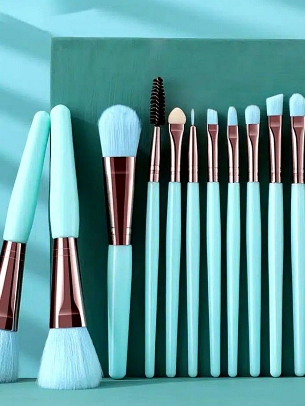 Ellie Anna 12 Piece Makeup Brush Set Smooth Scene Purple Gift Packaged - Thumbnail 3