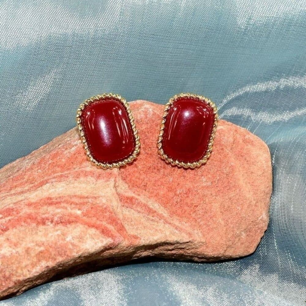 Elisa Carnelian Square Gold Edged Frame Sim Red Onyx Earrings Gift Packaged - Thumbnail 2