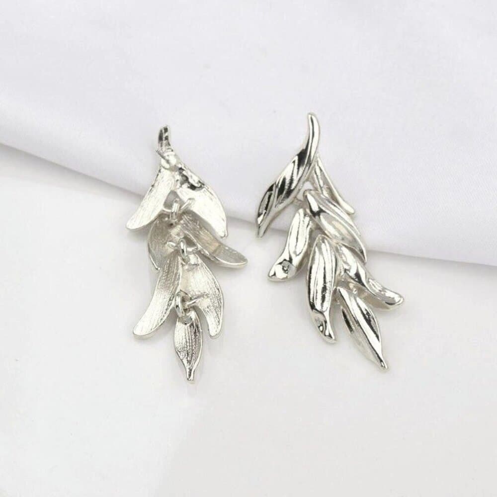 Deandria Banks Leaves of Silver Layered Leaf Earrings Gift Packaged - Thumbnail 3