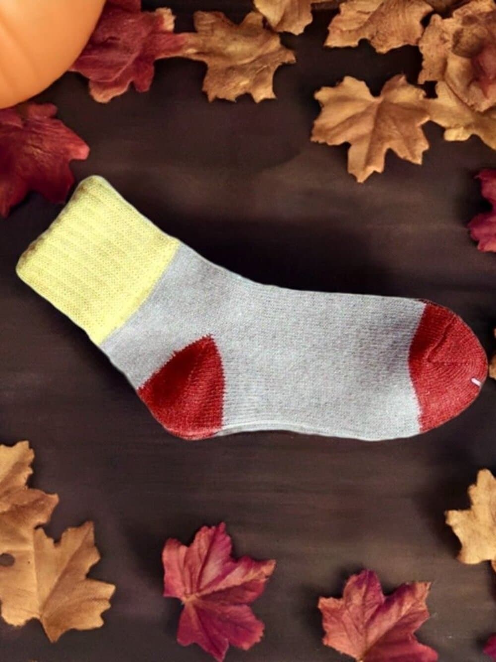 Chelsea Colorblock Womens Crew Socks Gray with Brown and Yellow Gift Packaged - Thumbnail 3
