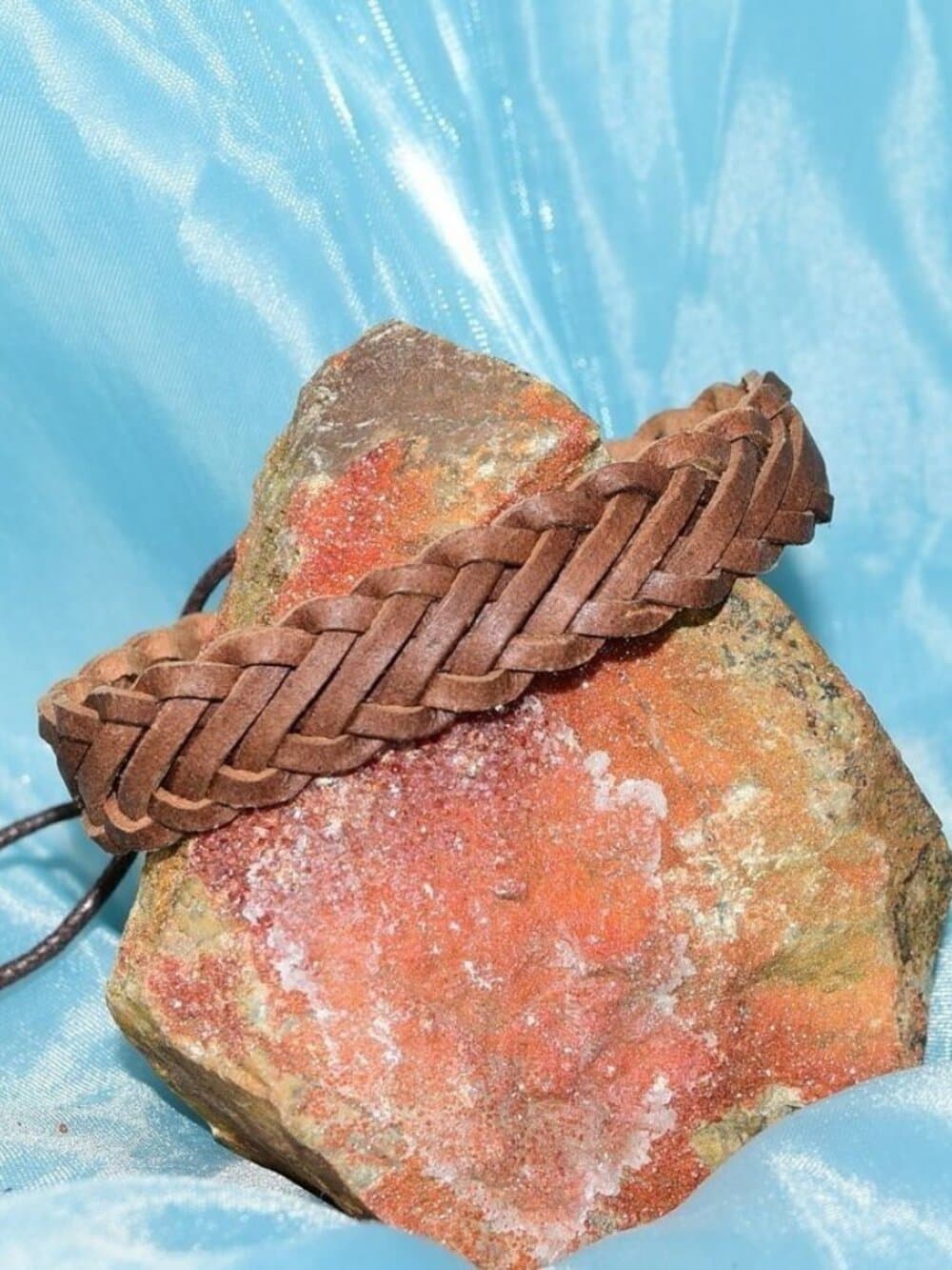 Delta Weathered Weaved Sliding Tie Leather Bracelet Tan Womens Gift Boxed - Thumbnail 3