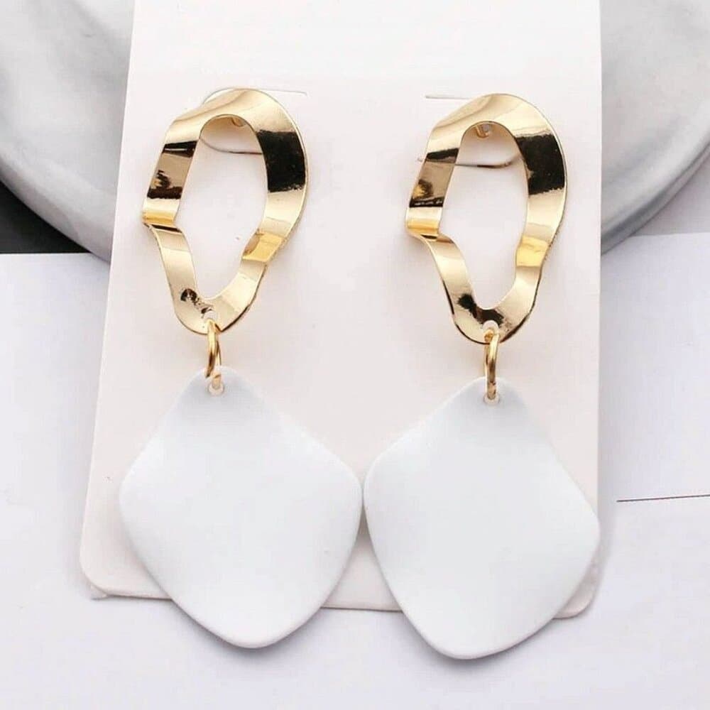 Charlee Tahlia White Rhombus Petal Geo Drop Gold Oval Earrings Gift Packaged - Thumbnail 3