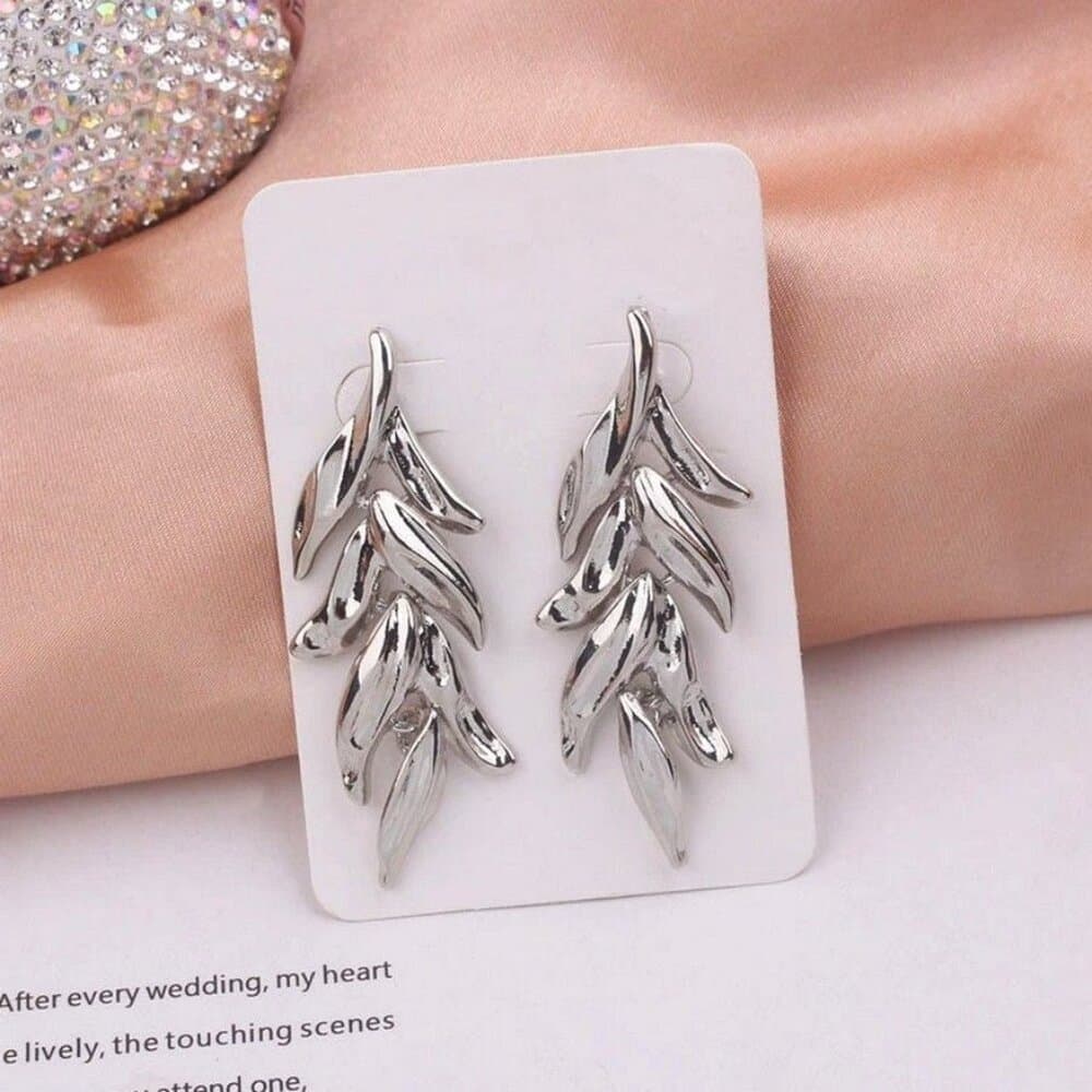 Deandria Banks Leaves of Silver Layered Leaf Earrings Gift Packaged - Thumbnail 2