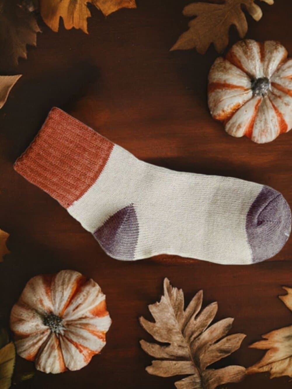 Chelsea Colorblock Womens Crew Socks Beige with Brown and Gray Gift Packaged - Thumbnail 5
