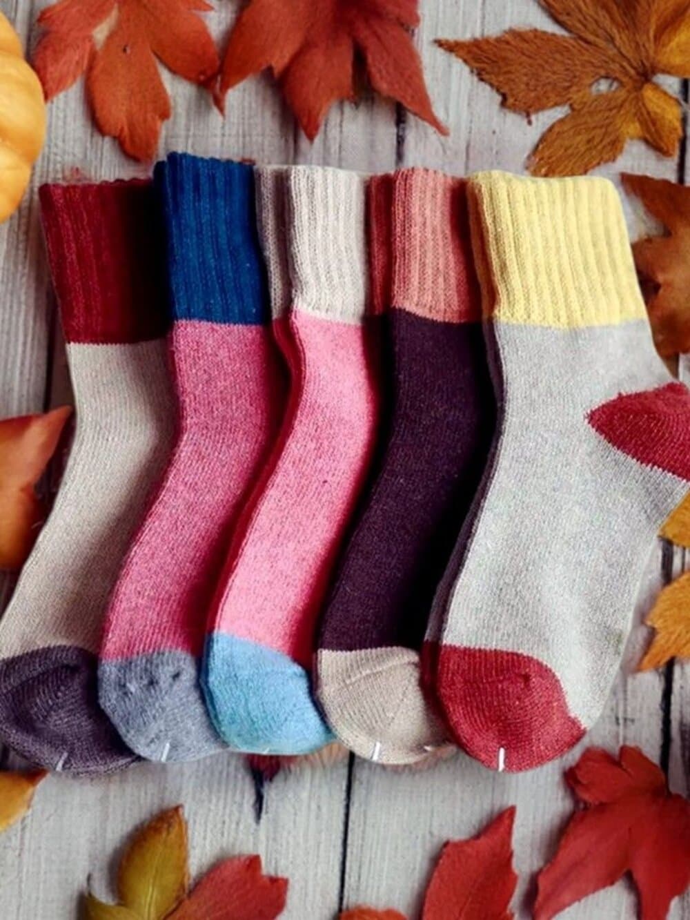 Chelsea Colorblock Womens Crew Socks Beige with Brown and Gray Gift Packaged - Thumbnail 2