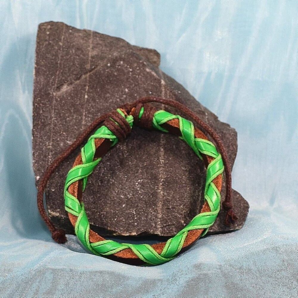 Channii Criss Cross Green Sliding Tie Leather Bracelet Gift Packaged - Thumbnail 2