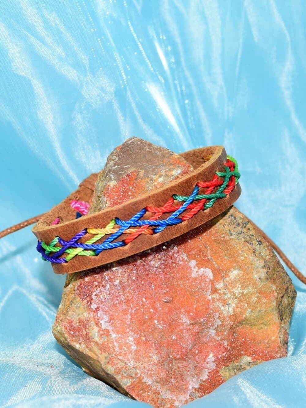 Caz Punch Cross Stitch Leather Bracelet Red Blue Green Brown Mens Gift Boxed - Thumbnail 5