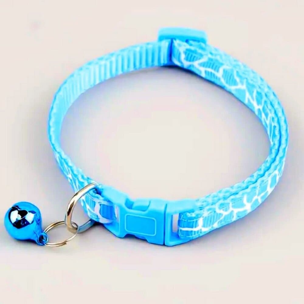 Belen Kutest Blue Giraffe Pattern Cat Collar with Bell and Toys Gift Package - Thumbnail 2