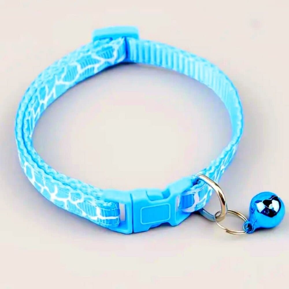 Belen Kutest Blue Giraffe Pattern Cat Collar with Bell and Toys Gift Package - Thumbnail 5