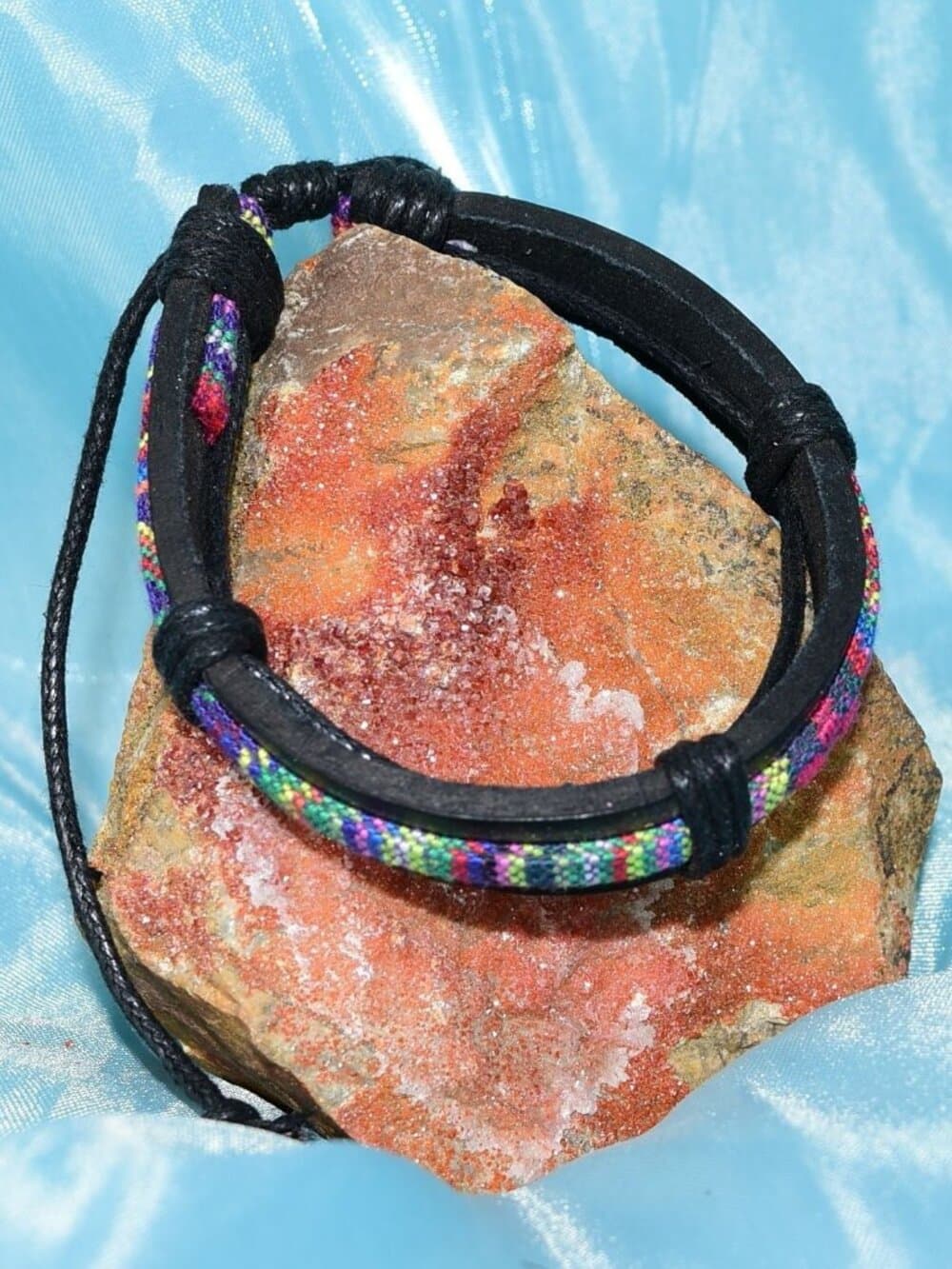 Azete Tapestry Sliding Tie Bracelet Black Pink Multicolor Womens Gift Boxed - Thumbnail 4
