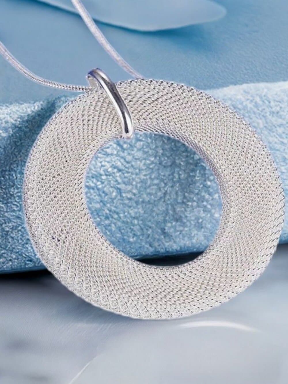 Alessandra Weaved Open Circle Sterling Silver Pendant Necklace Gift Boxed - Thumbnail 4