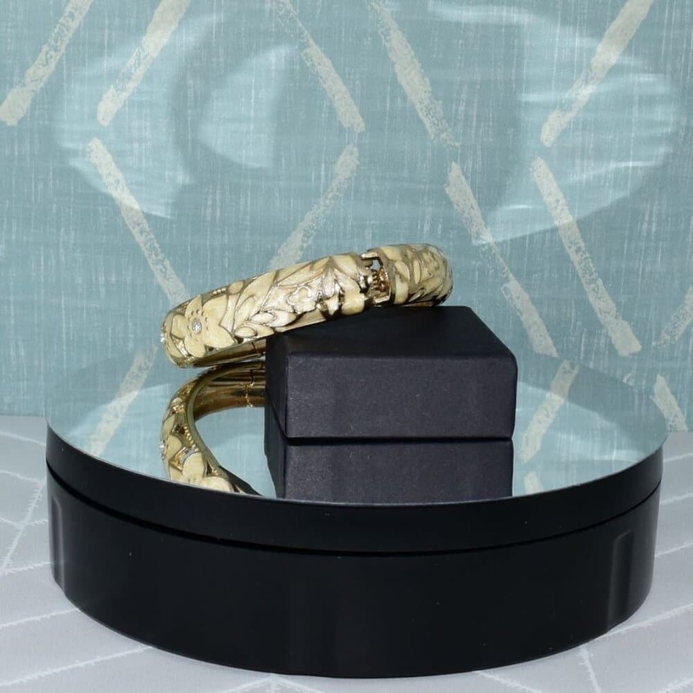 Artistic Pearlized Floral Enamel Hinged Bracelet Caroline C Estate Collection - Thumbnail 2